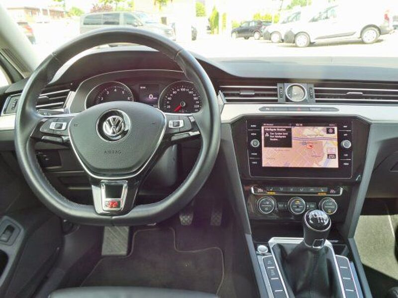Volkswagen Passat Variant 1.5 TSI  Highline OPF Klima Navi